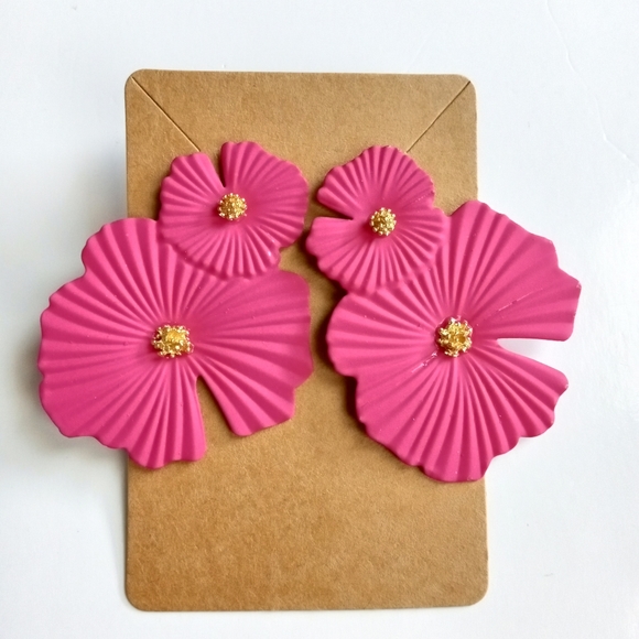 Fashion Jewelry Dangle Earrings - Picture 3 of 5